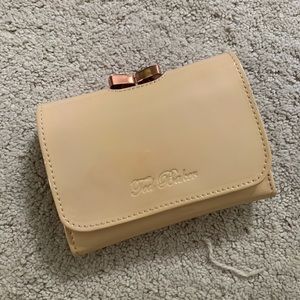 Ted baker wallet
